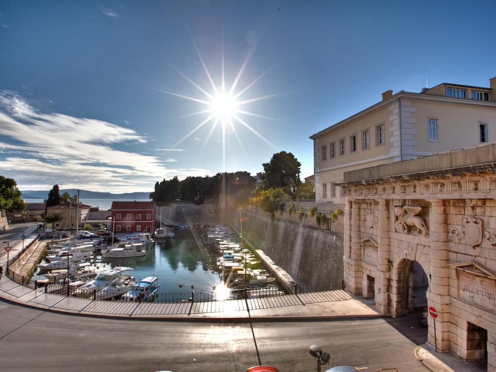 Old Town Seafront Apartment
